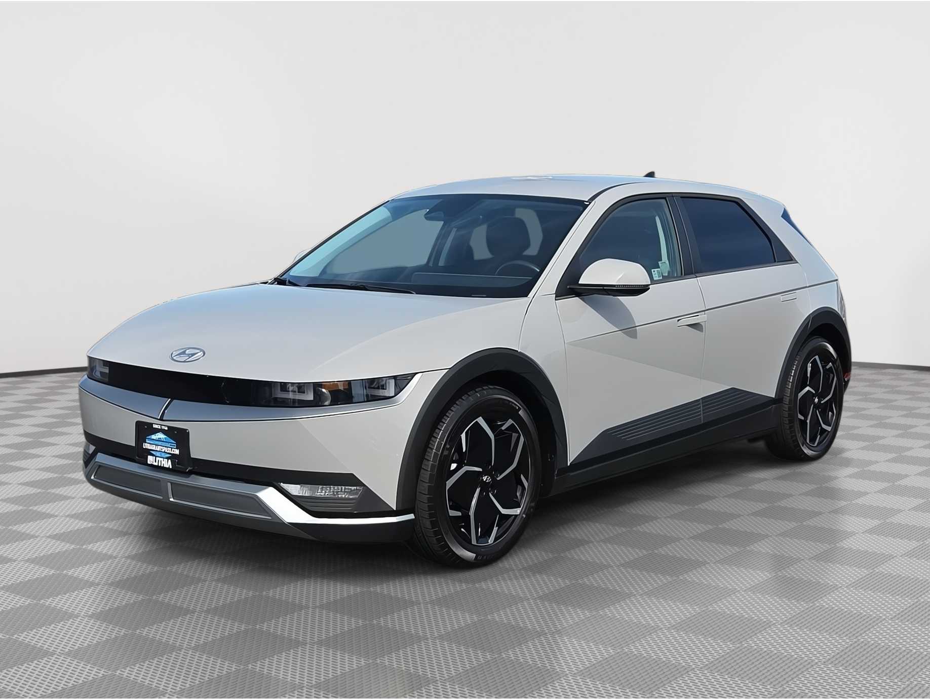2024 Hyundai IONIQ 5 SE