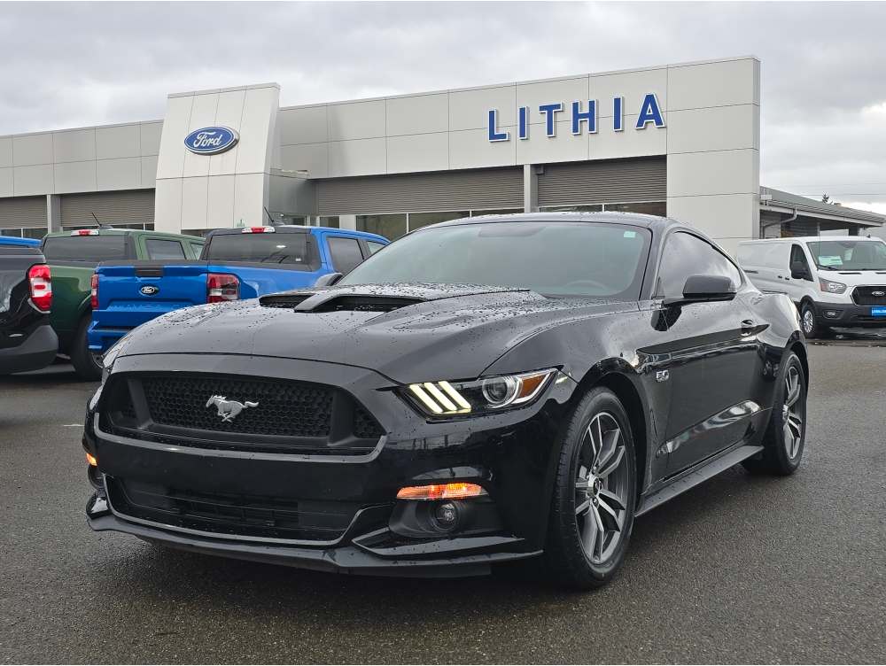 2017 Ford Mustang GT Premium's photo