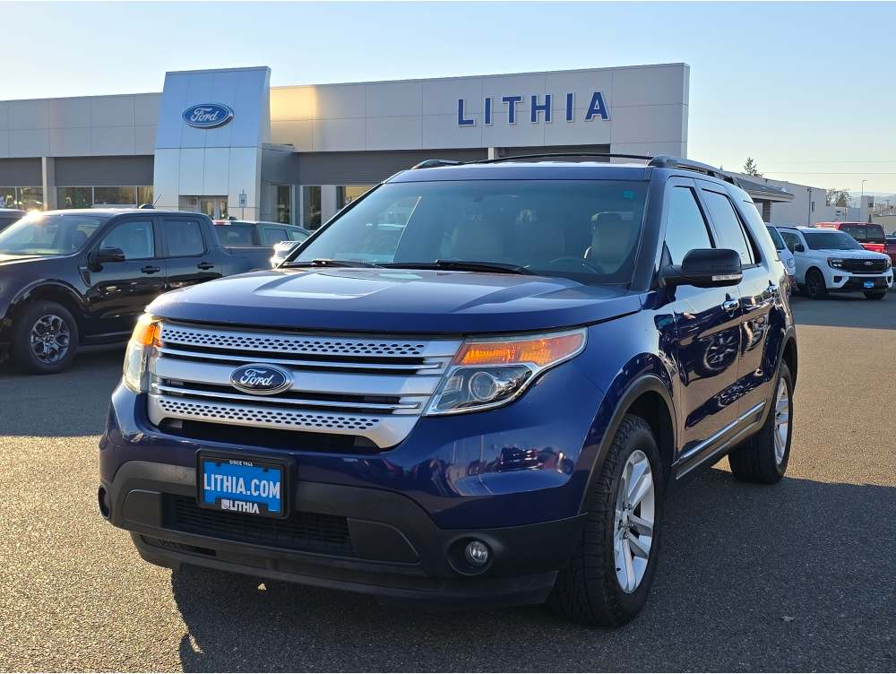 2015 Ford Explorer XLT's photo