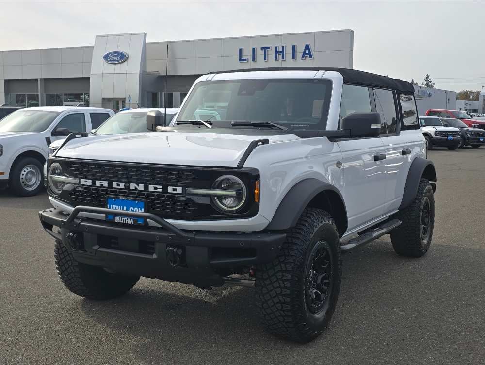 2024 Ford Bronco 4-Door Wildtrak's photo