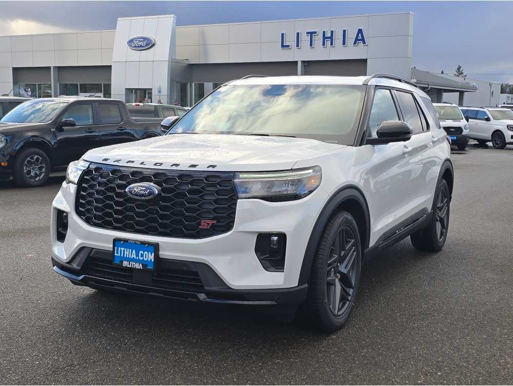 2026 Ford Explorer ST's photo