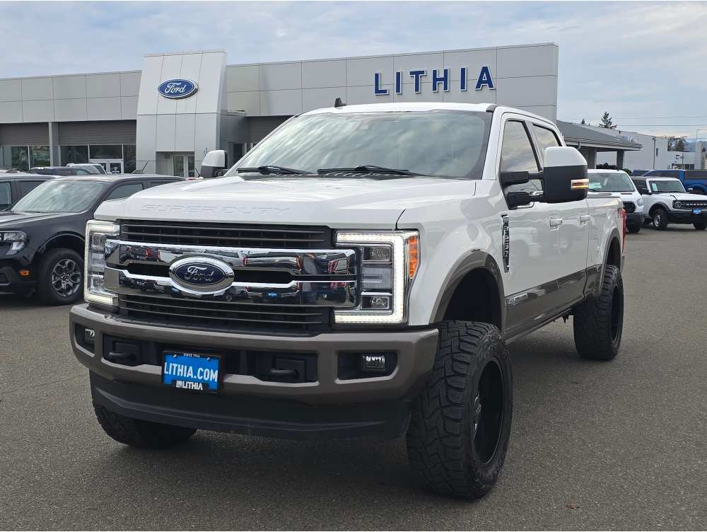 2019 Ford F-250 Super Duty King Ranch's photo