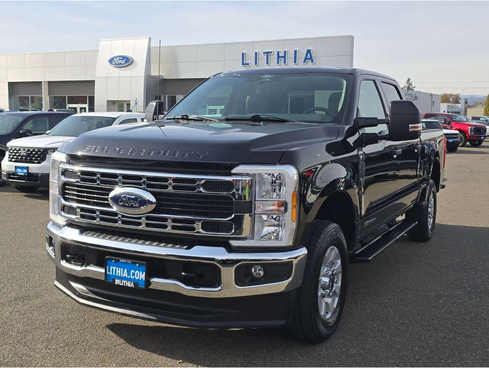 2024 Ford F-250 Super Duty XLT's photo