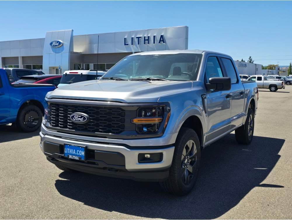 2025 Ford F-150 STX's photo