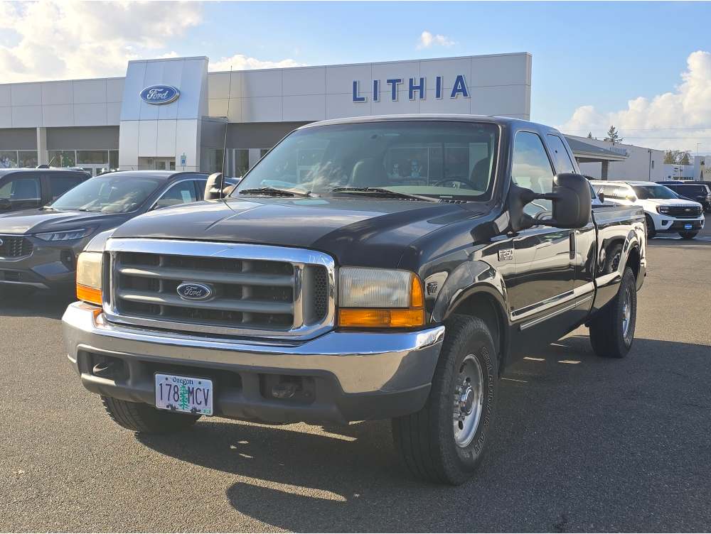 2000 Ford F-250 Super Duty XL's photo