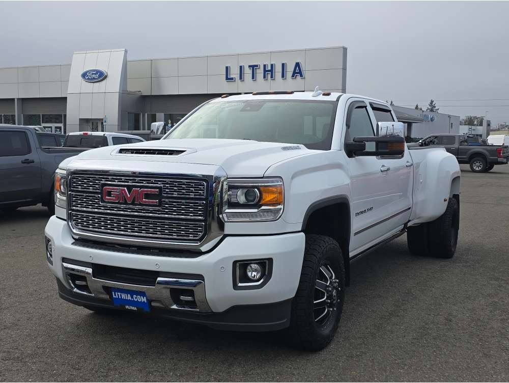 2019 GMC Sierra 3500 Denali HD Denali's photo
