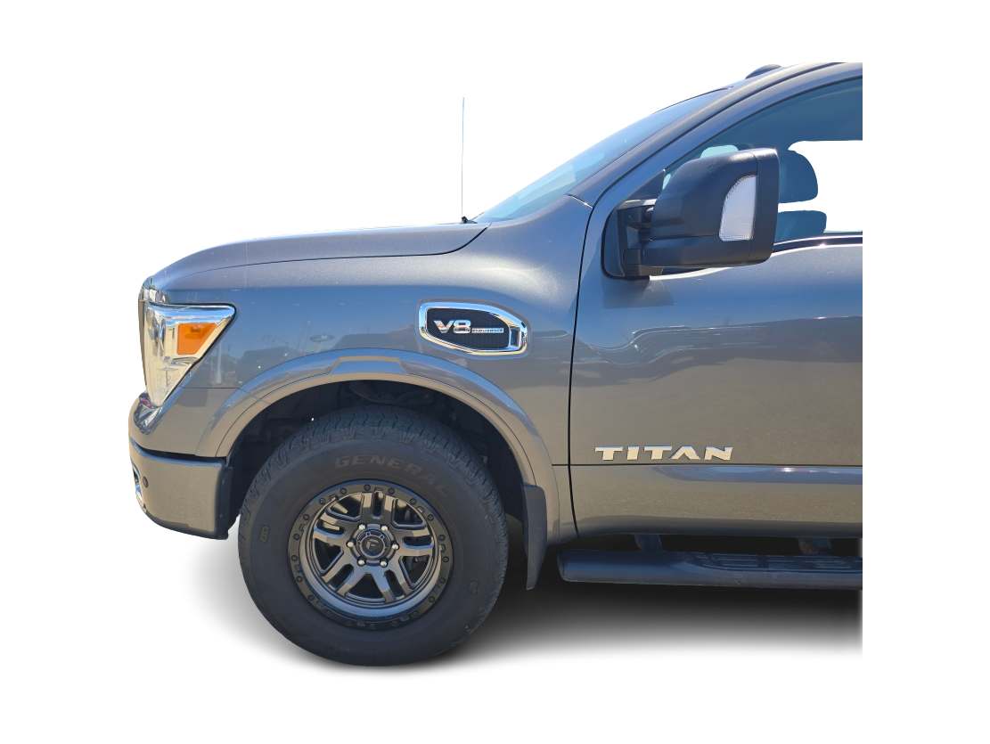 2017 Nissan Titan PRO-4X -
                  Roseburg, OR