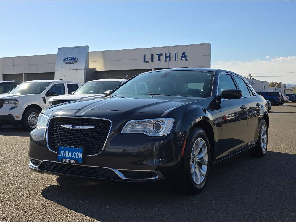2018 Chrysler 300 Touring