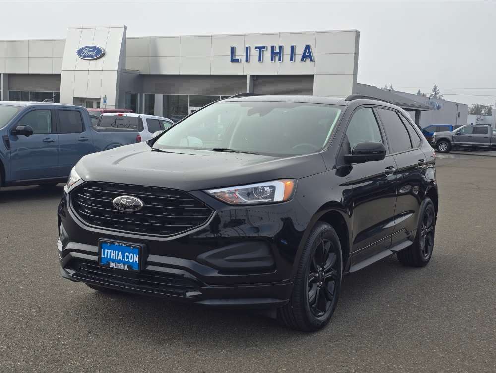 2022 Ford Edge SE