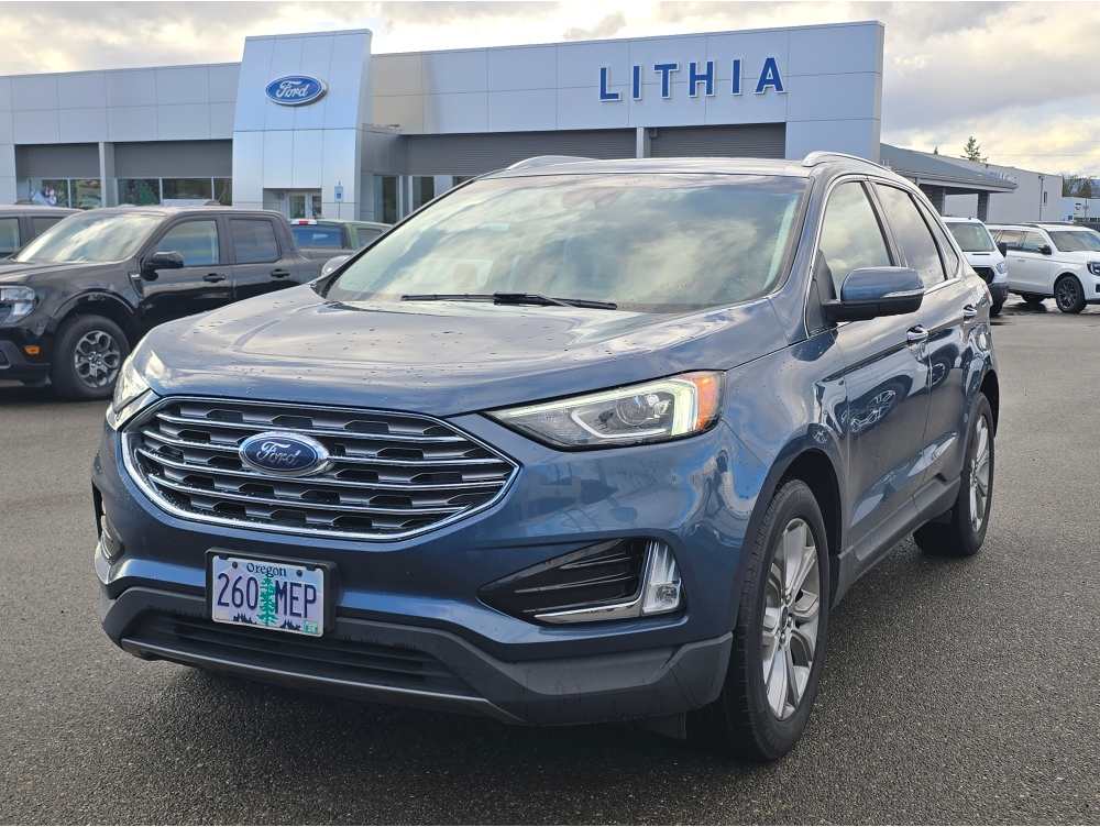 2019 Ford Edge Titanium