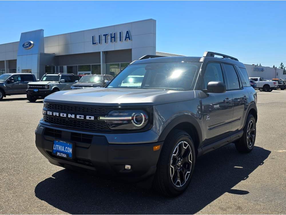 2025 Ford Bronco Sport Outer Banks's photo