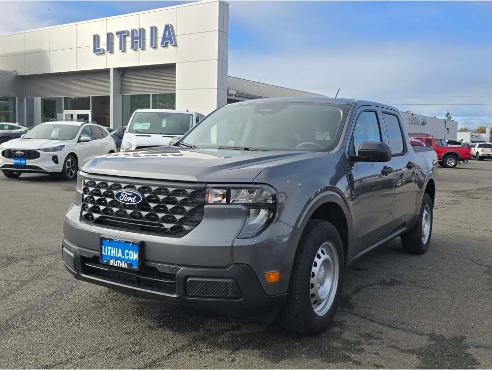 2025 Ford Maverick XL's photo