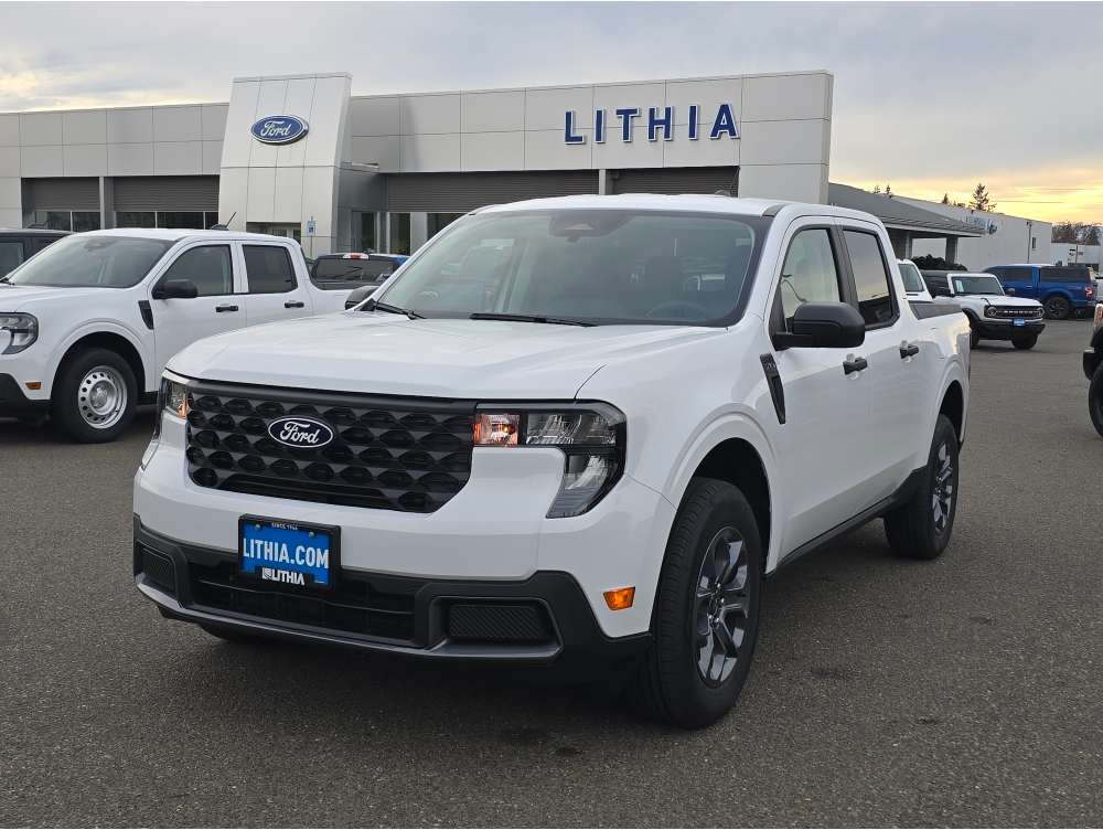 2025 Ford Maverick XLT's photo