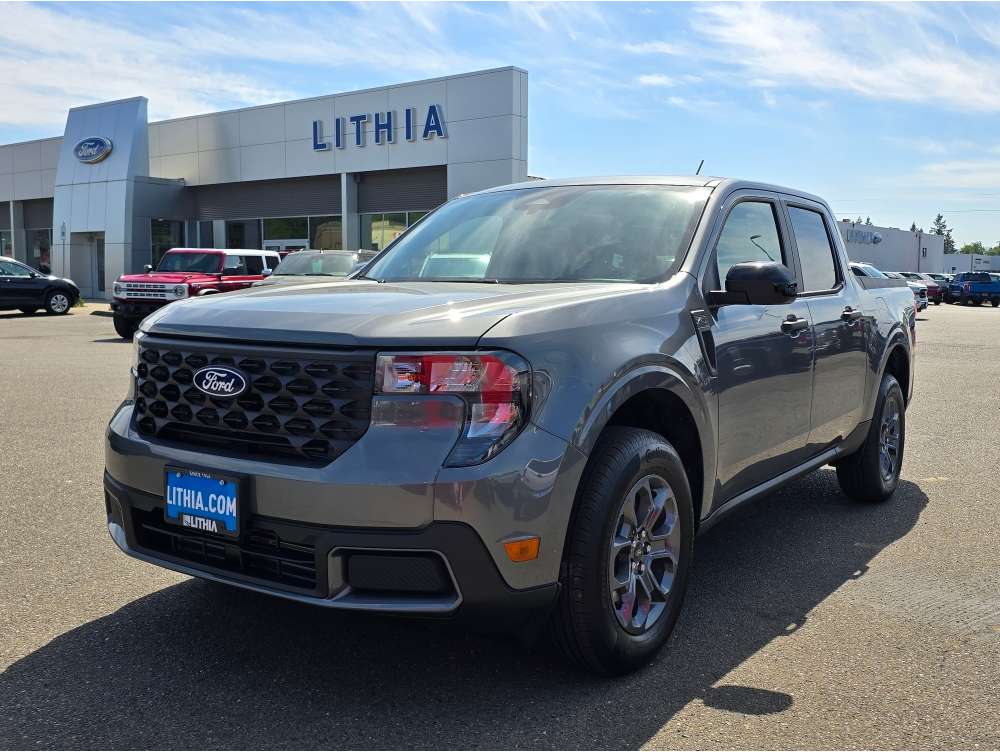 2025 Ford Maverick XLT's photo