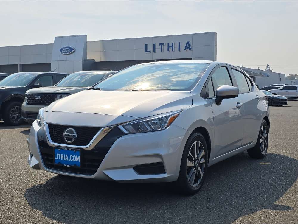 2022 Nissan Versa Sedan SV