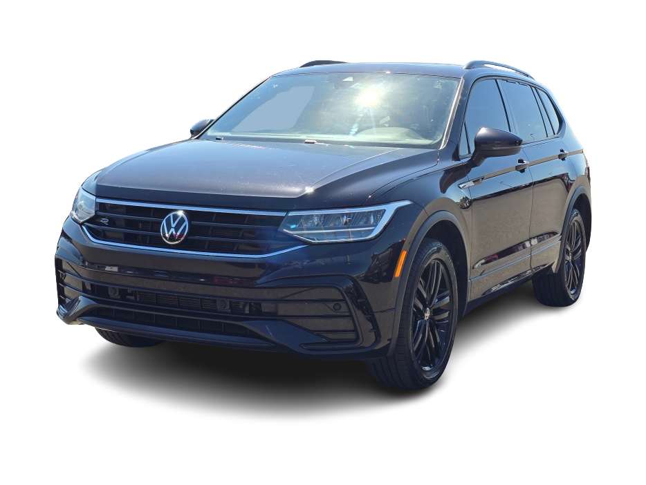 Thumbnail: 2022 Volkswagen Tiguan - 1