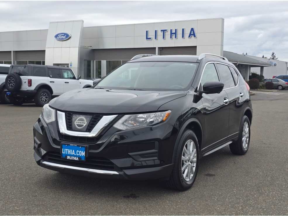 2017 Nissan Rogue SV