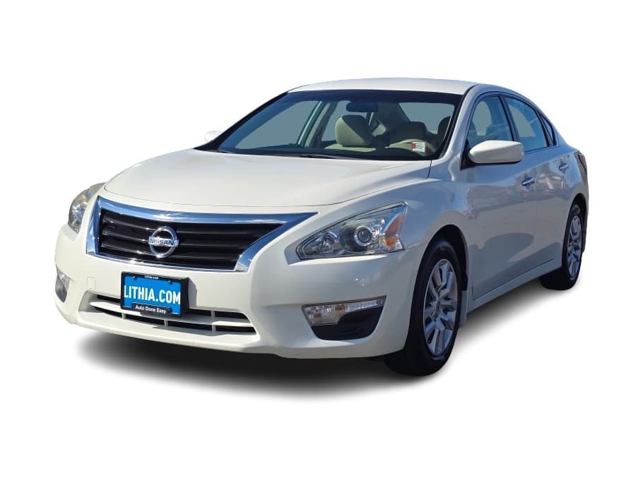 2015 Nissan Altima S -
                  Roseburg, OR