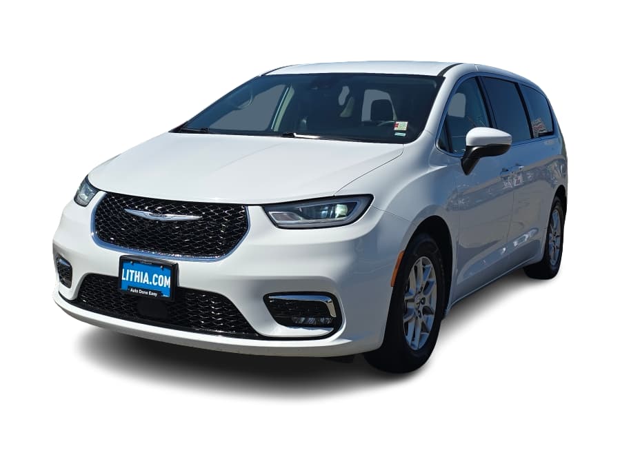 Thumbnail: 2023 Chrysler Pacifica - 1