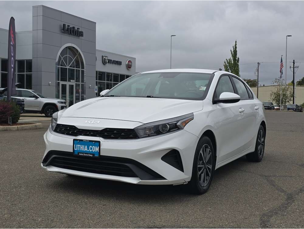 2023 Kia Forte LXS