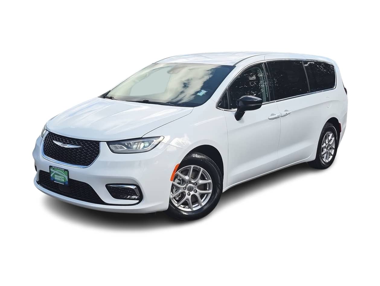 Thumbnail: 2024 Chrysler Pacifica - 1
