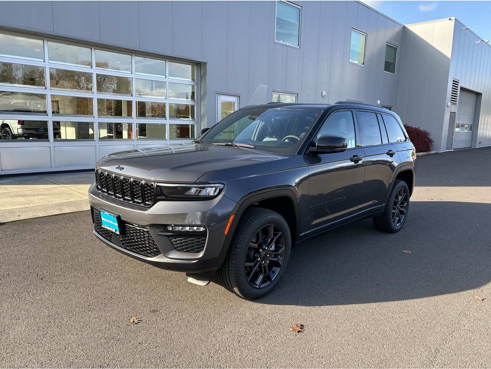 2025 Jeep Grand Cherokee Limited's photo