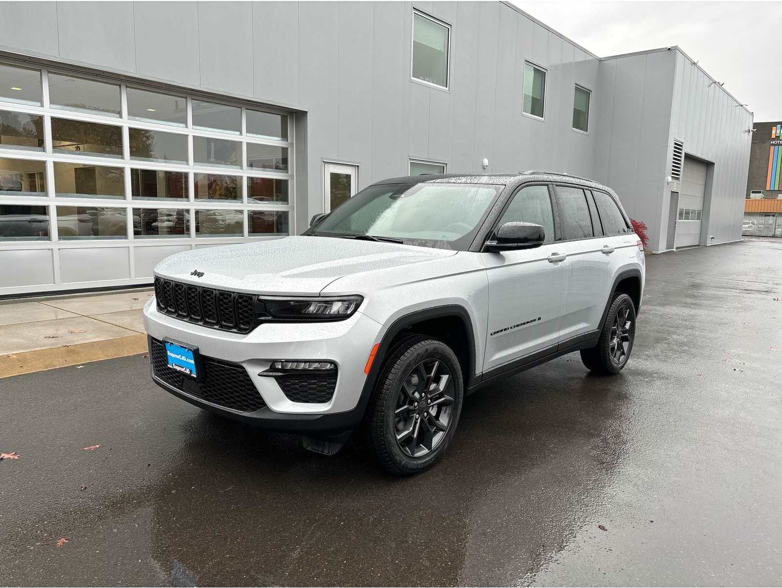 2025 Jeep Grand Cherokee Limited's photo
