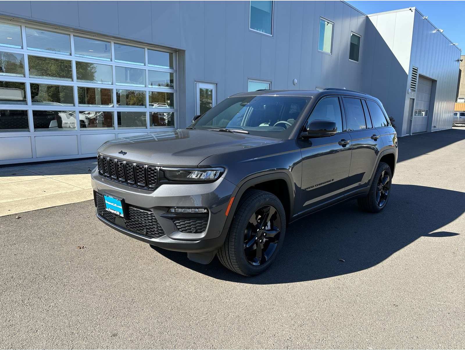 2025 Jeep Grand Cherokee Limited's photo