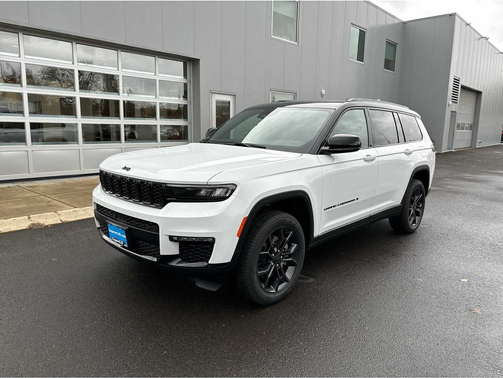 2025 Jeep Grand Cherokee L Limited's photo