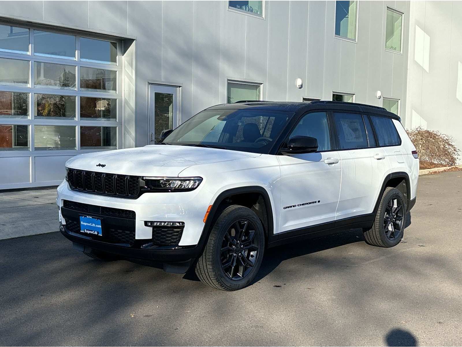 2025 Jeep Grand Cherokee L Limited's photo