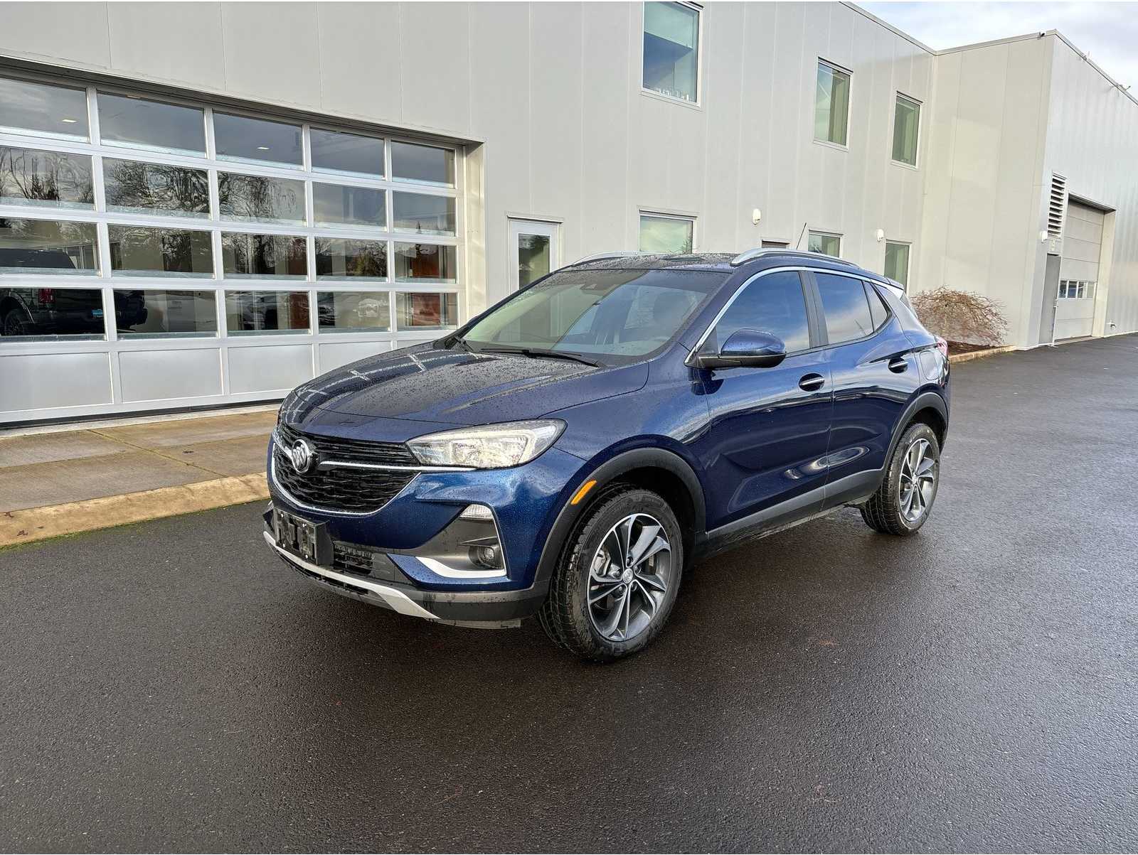 2023 Buick Encore GX Select's photo