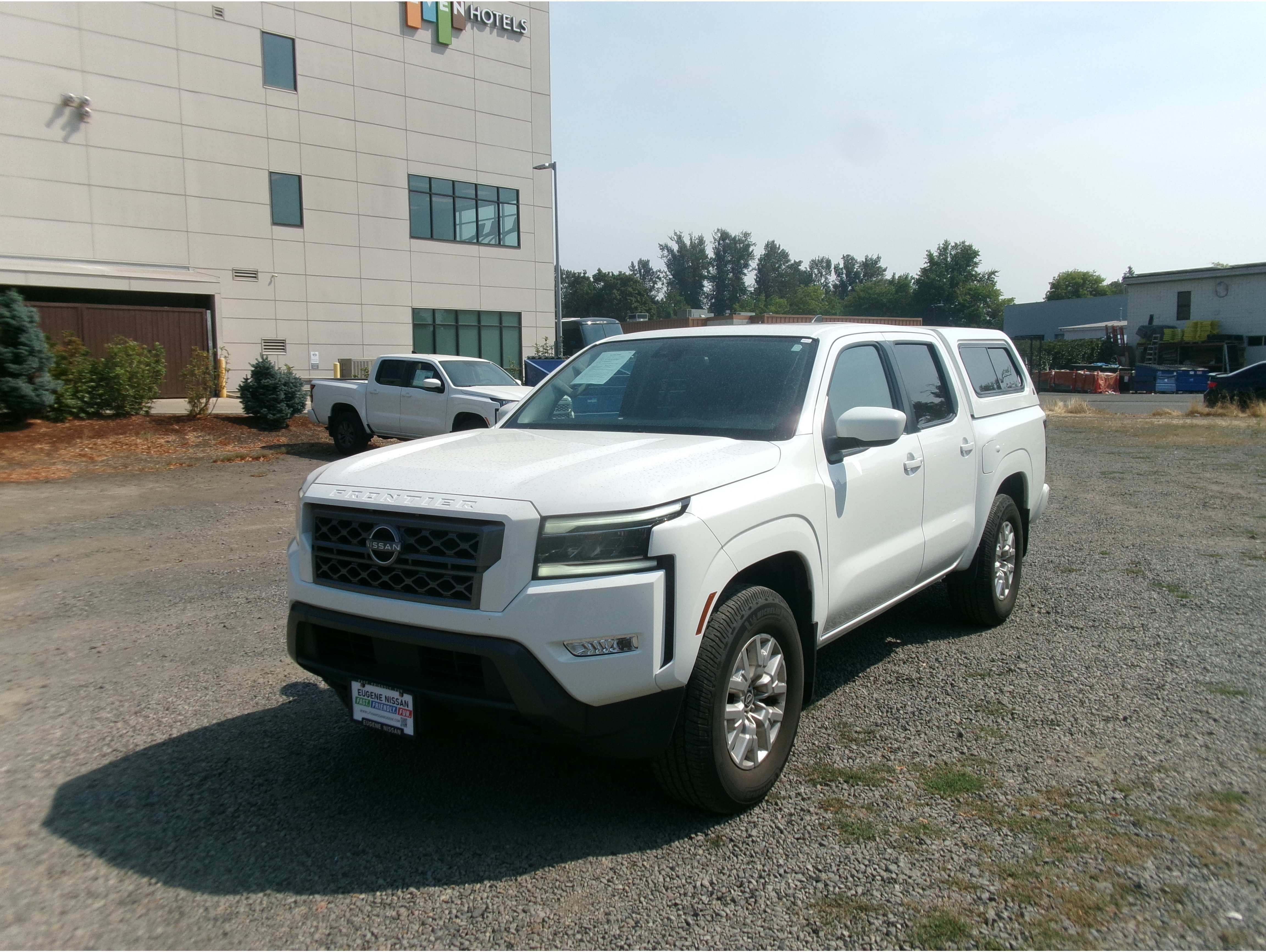 2022 Nissan Frontier SV