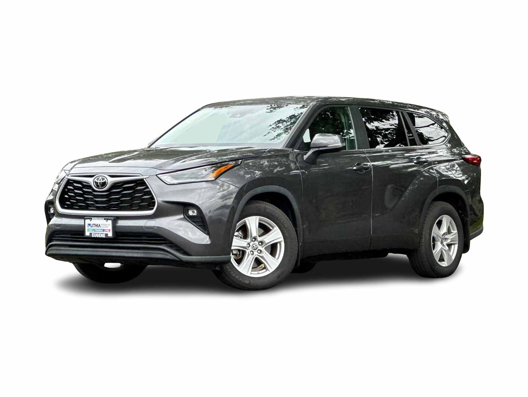 2023 Toyota Highlander LE -
                Eugene, OR