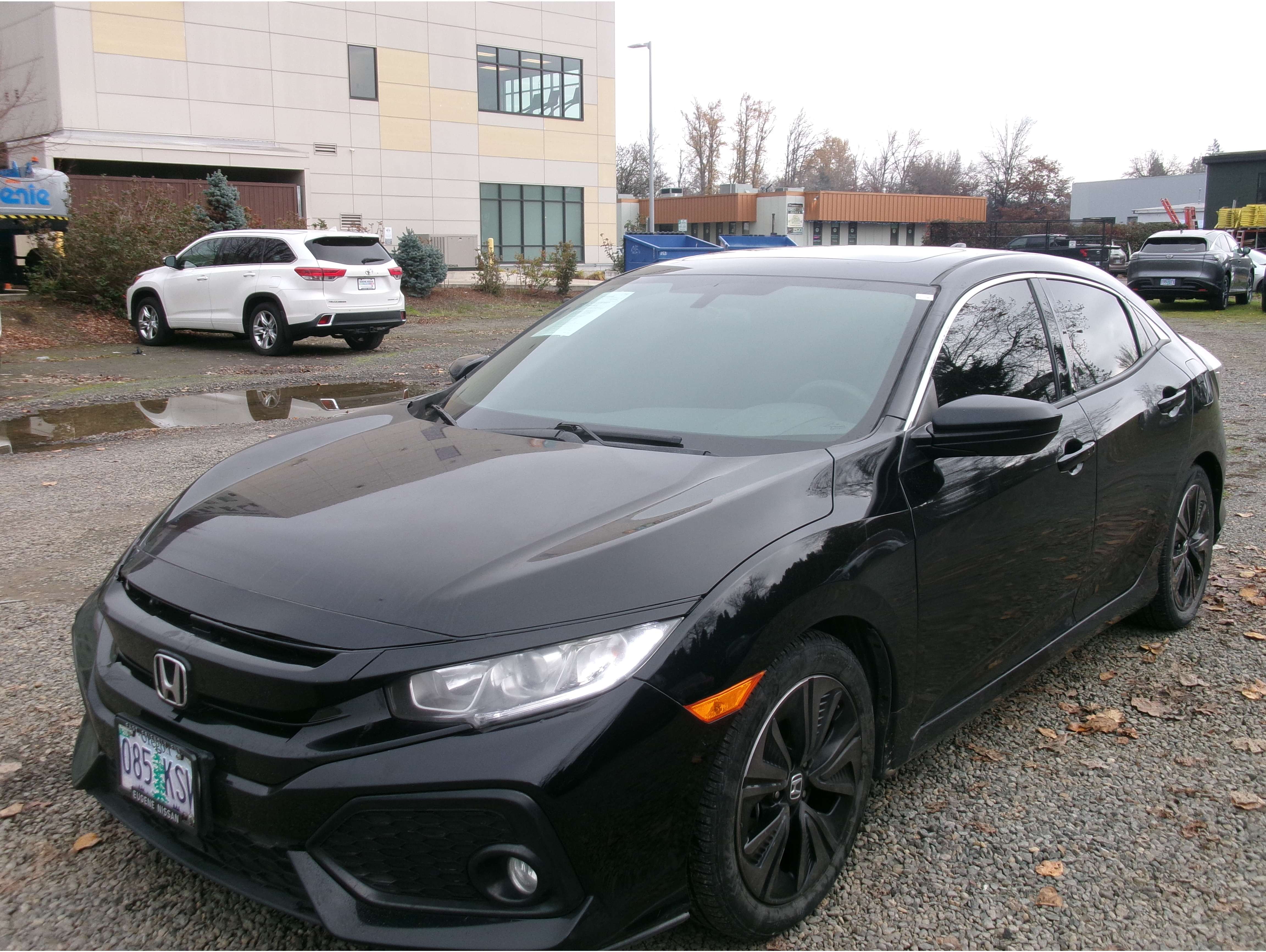 2018 Honda Civic Hatchback EX's photo