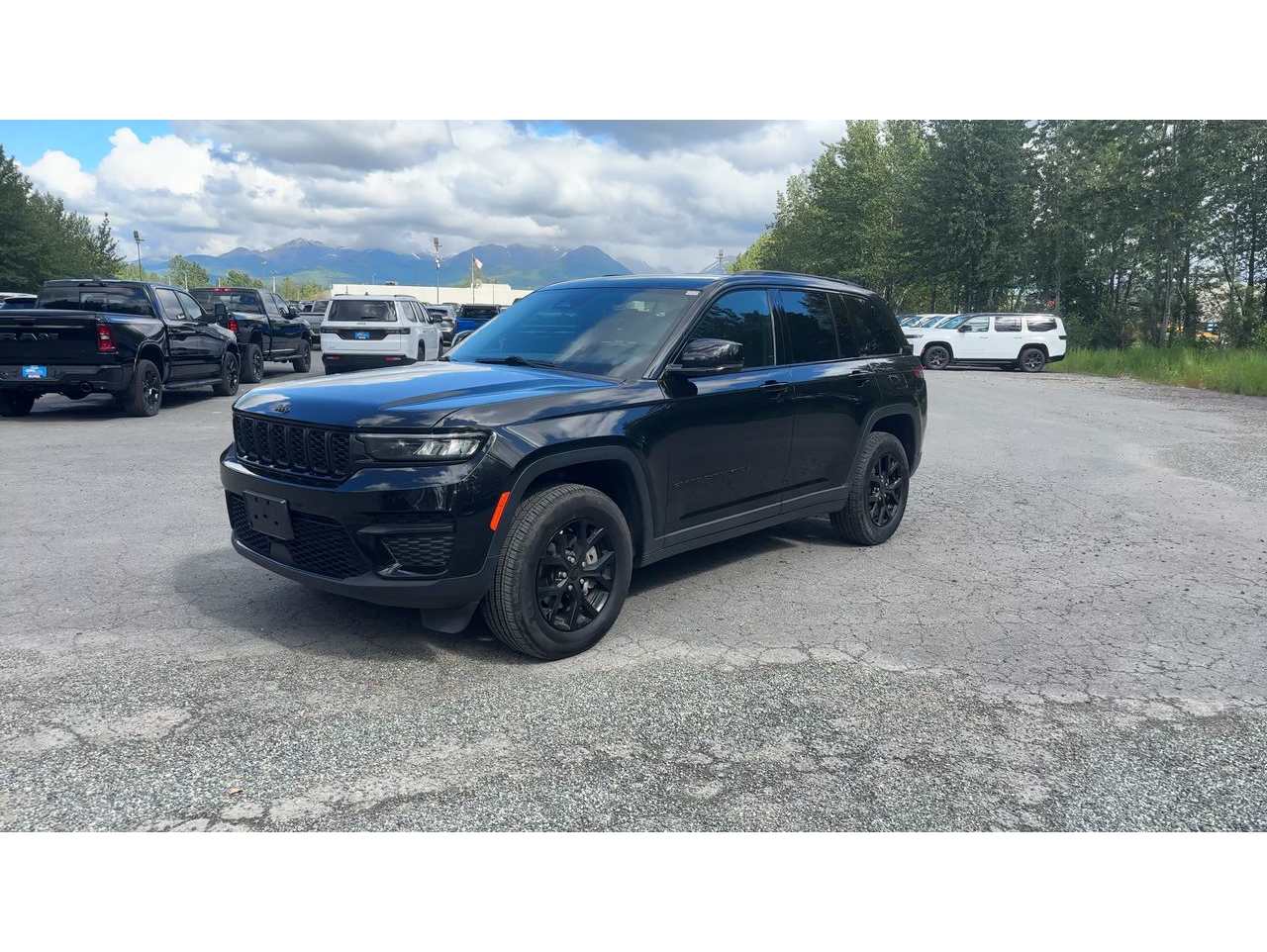 2025 Jeep Grand Cherokee