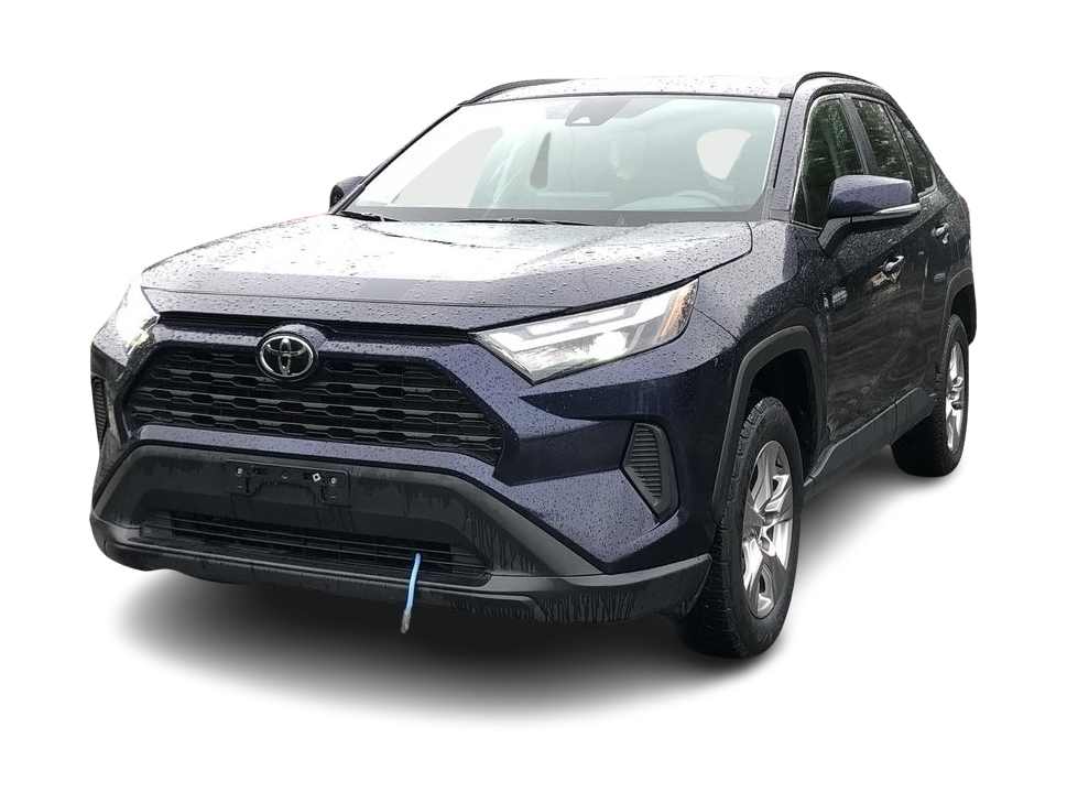 2022 Toyota RAV4 XLE Hero Image