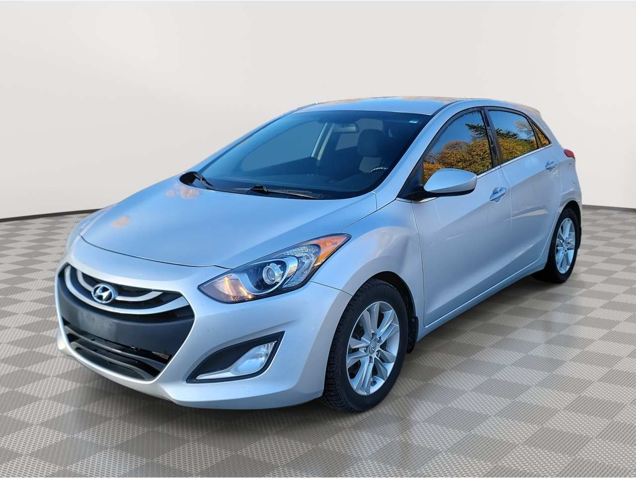 2014 Hyundai Elantra GT Base's photo