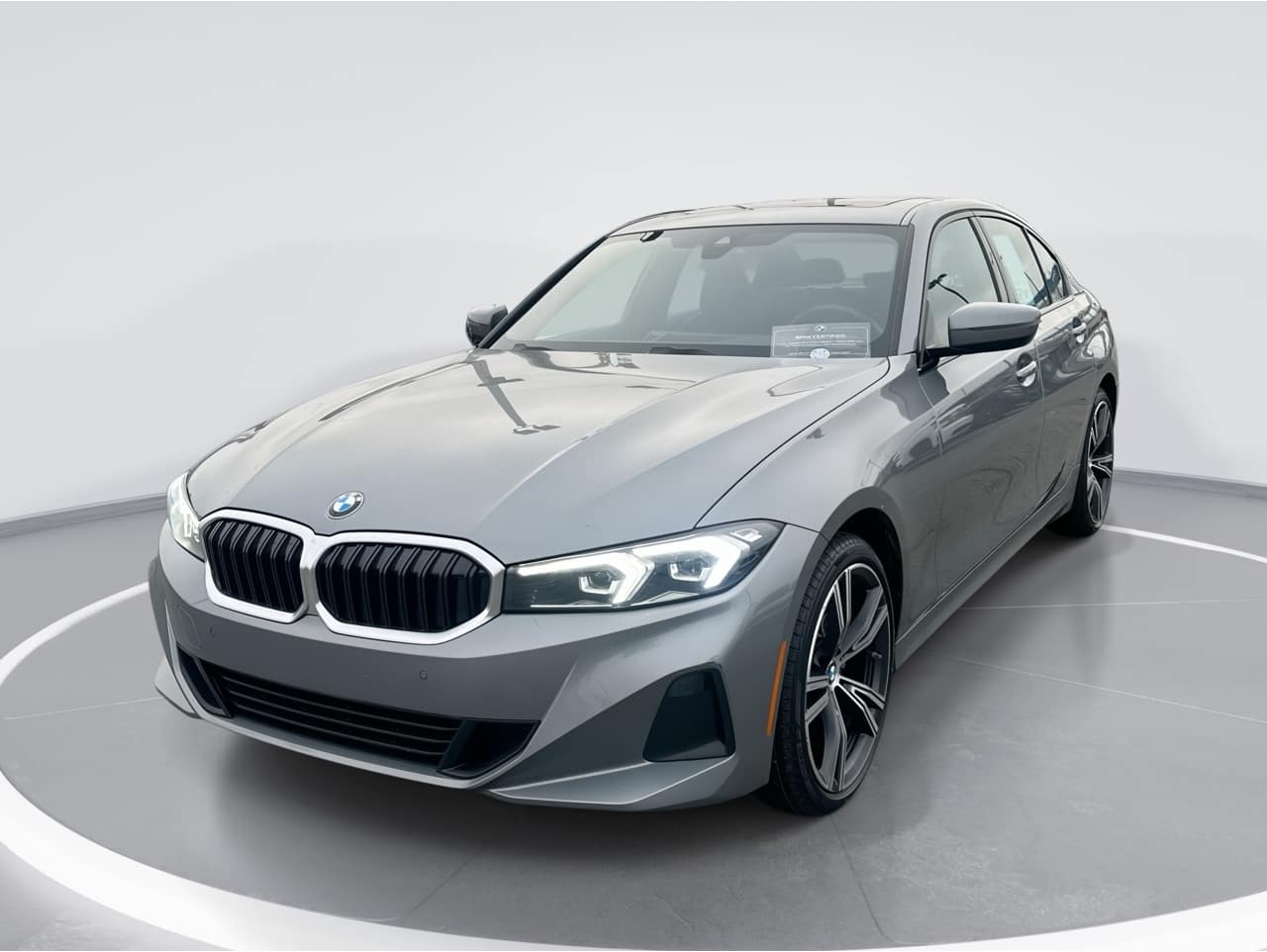 2023 BMW 3 Series 330i's photo