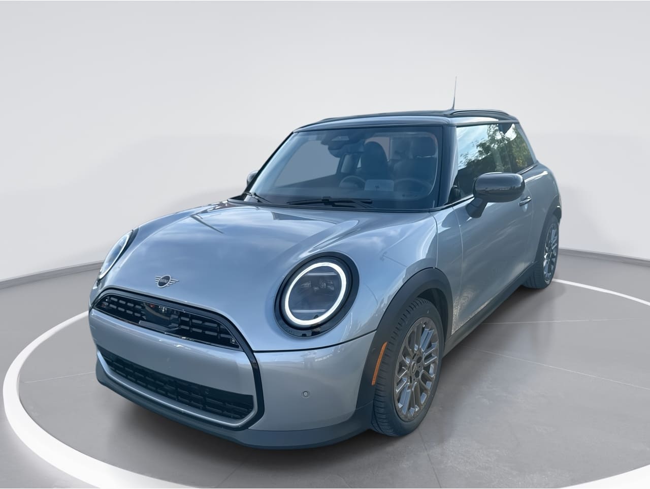 2025 MINI Hardtop 2 Door Base's photo