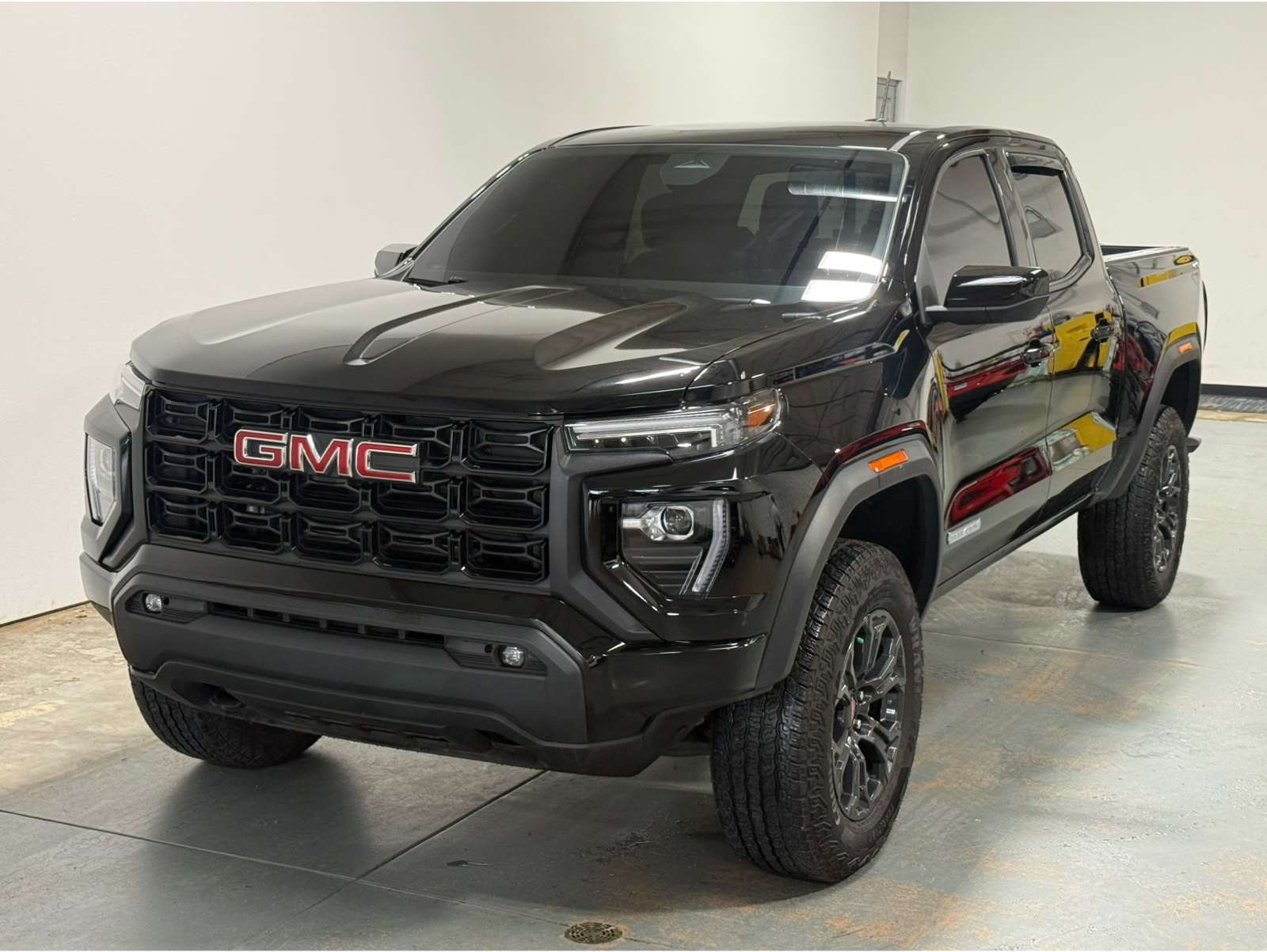 2024 GMC Canyon