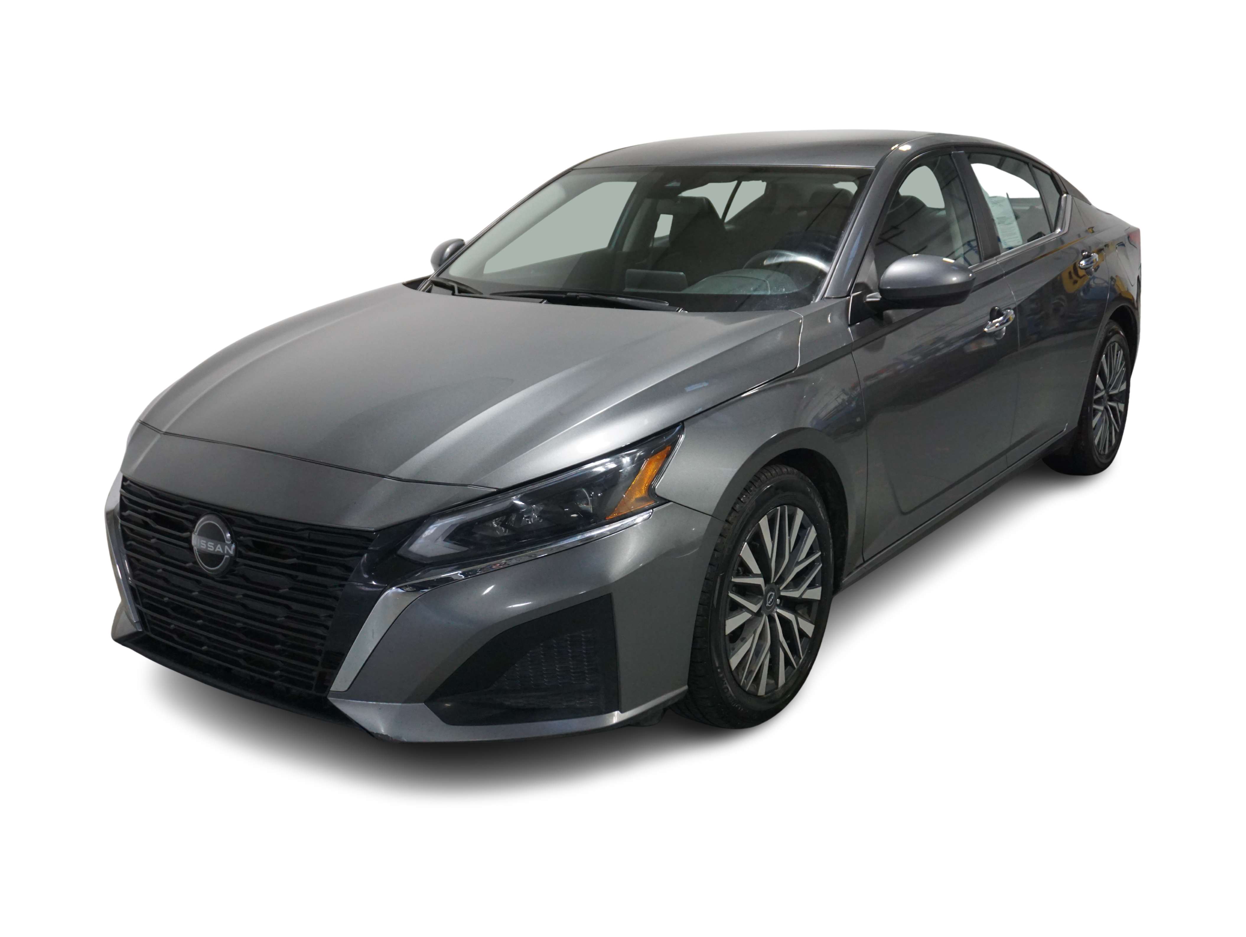 Thumbnail: 2023 Nissan Altima - 1