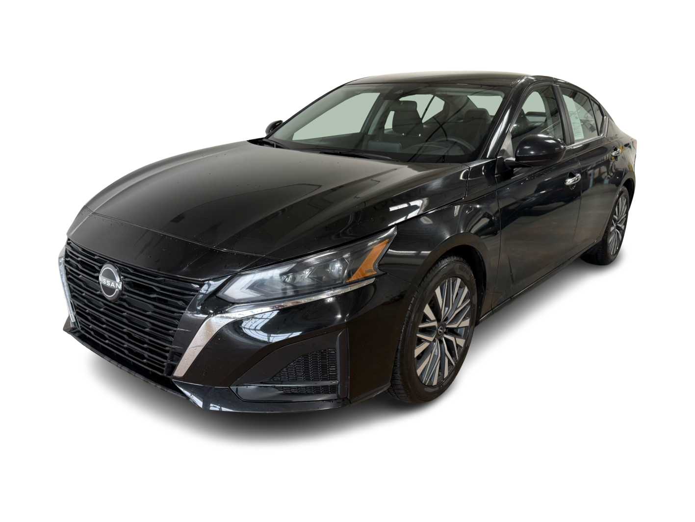Thumbnail: 2023 Nissan Altima - 1