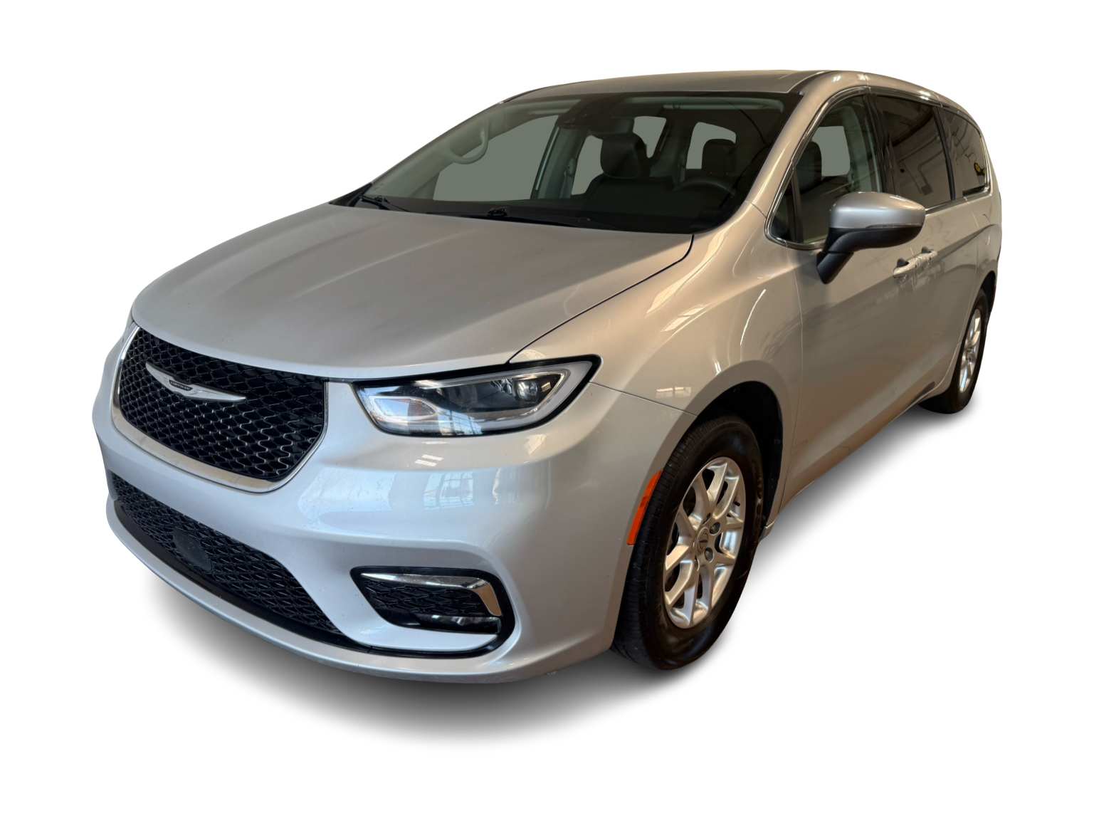Thumbnail: 2023 Chrysler Pacifica - 1