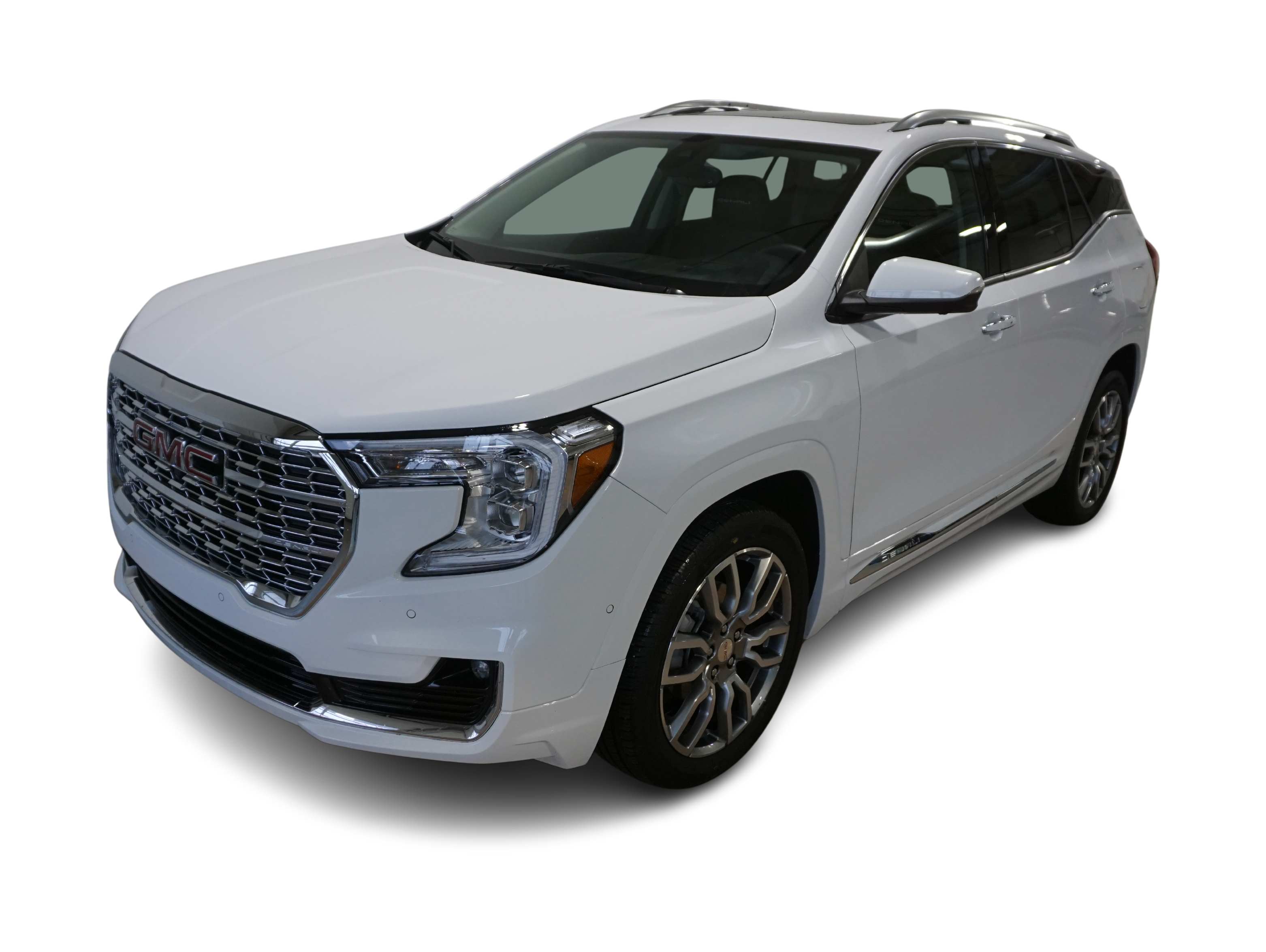 2024 GMC Terrain Denali Hero Image