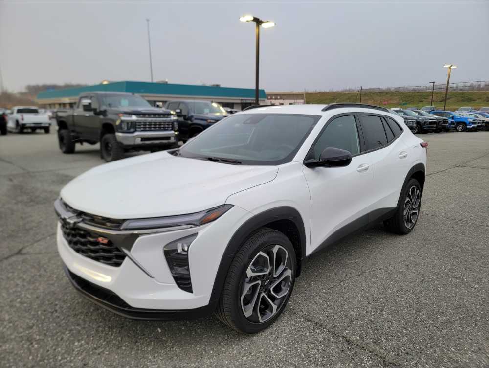 2026 Chevrolet Trax RS's photo