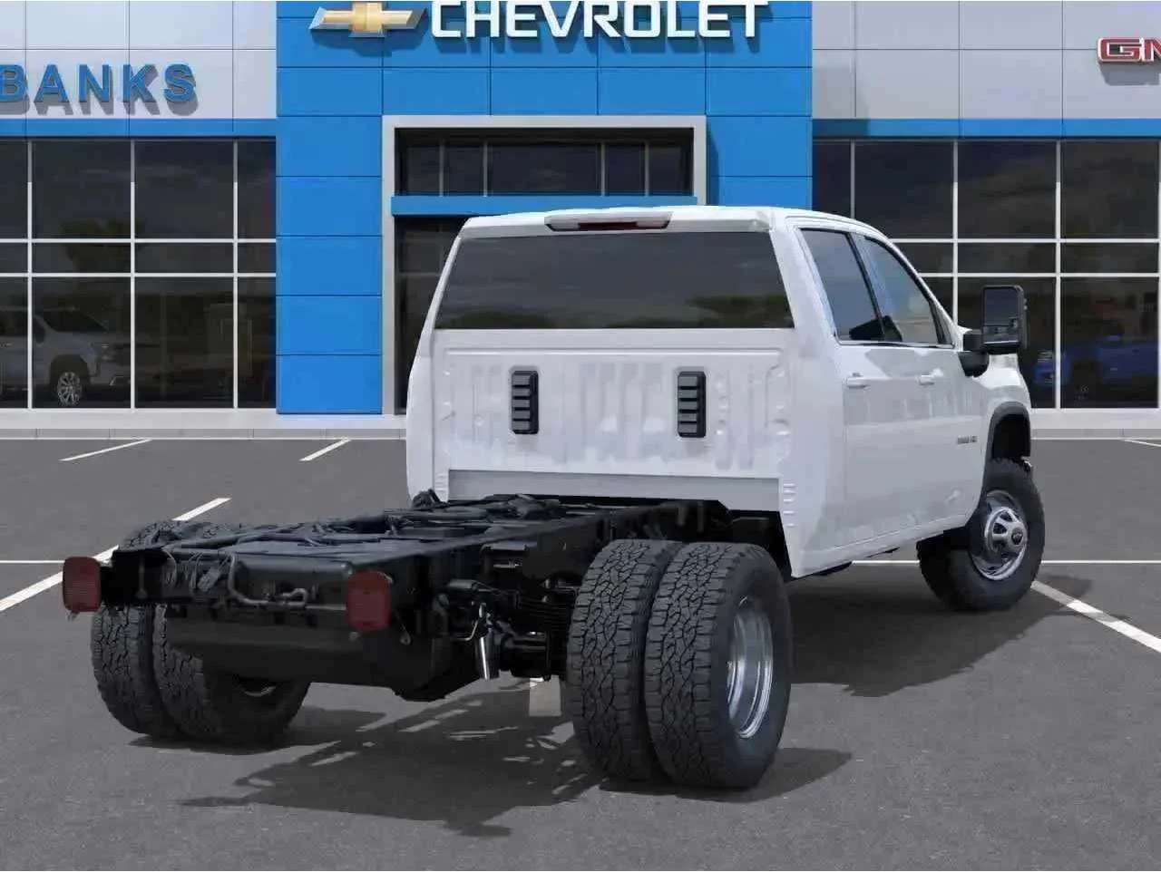 2026 Chevrolet Silverado 3500 Chassis Cab