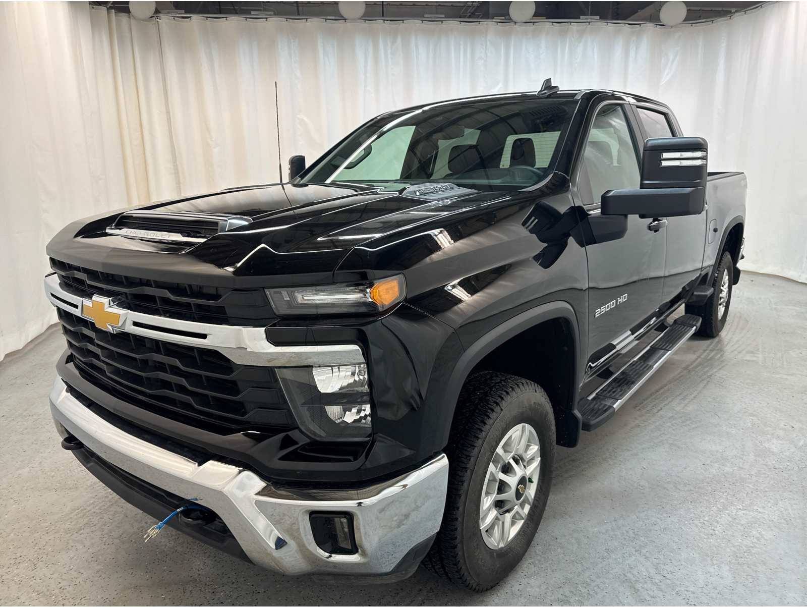 2025 Chevrolet Silverado 2500HD LT's photo