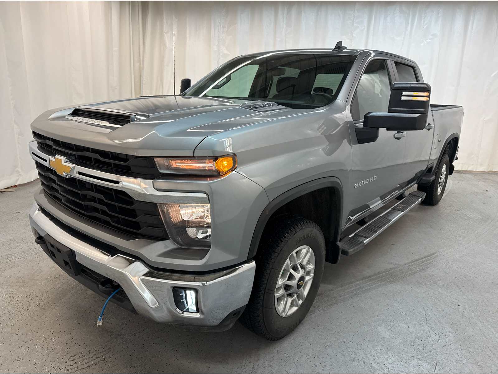 2025 Chevrolet Silverado 2500HD LT's photo