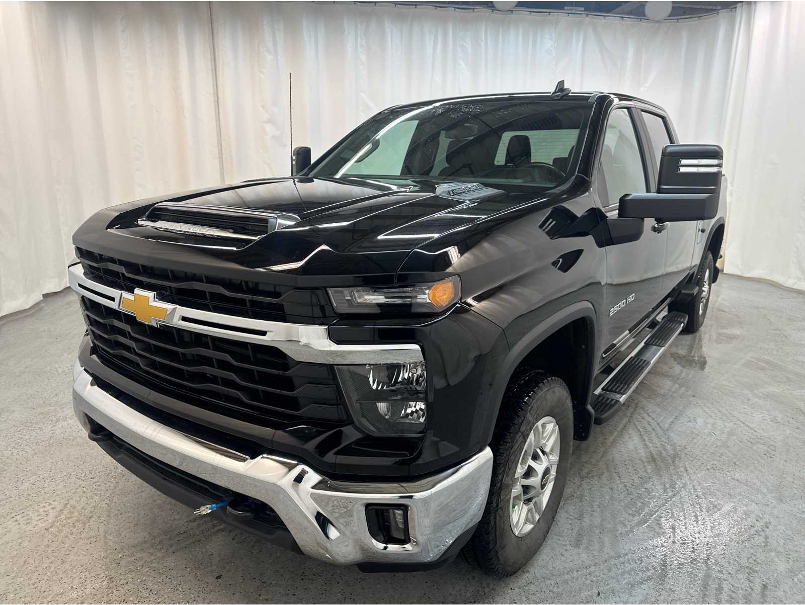 2025 Chevrolet Silverado 2500HD LT's photo