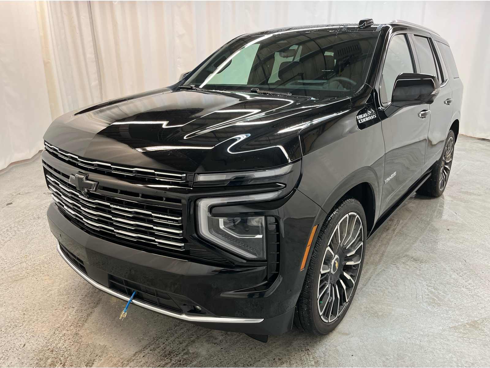 2025 Chevrolet Tahoe High Country's photo